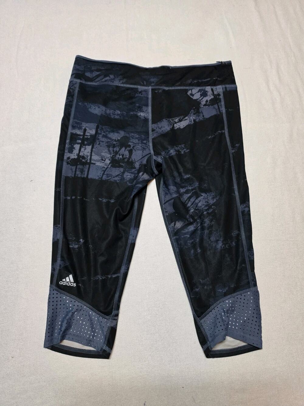 Adidas Supernova Climalite Running Capri Leggings Size L Black Gray Print